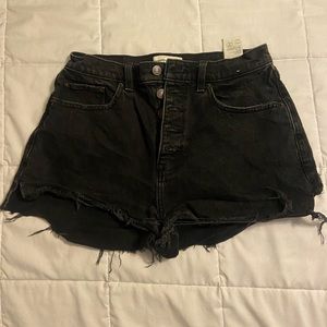 Abercrombie curve love shorts (black)